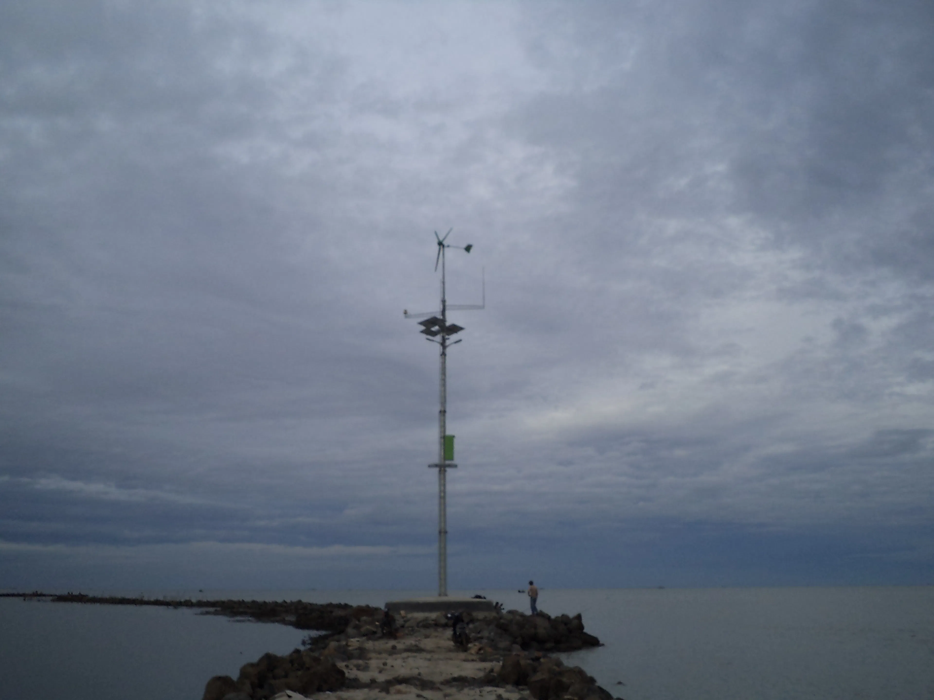 PLTB 7,5kWp · Pantai Samas, Yogyakarta, foto 2