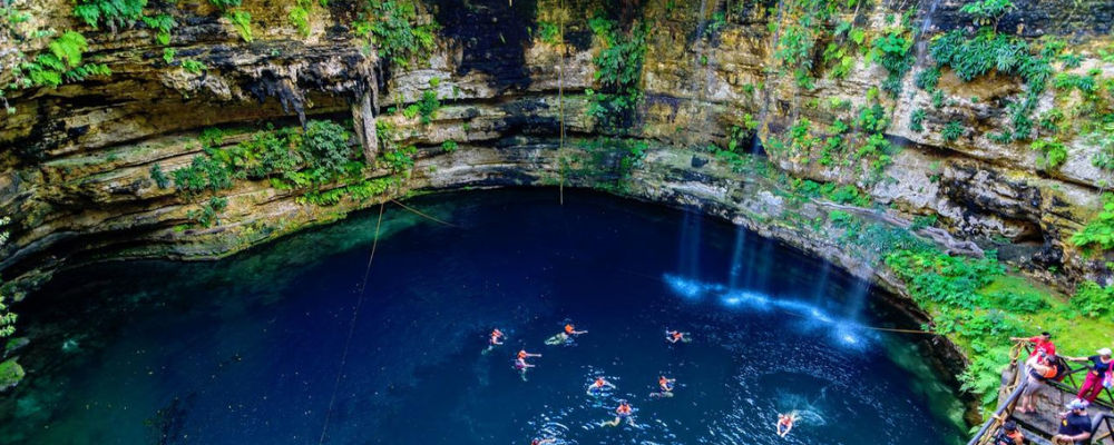 Cenote abierto en Tulum