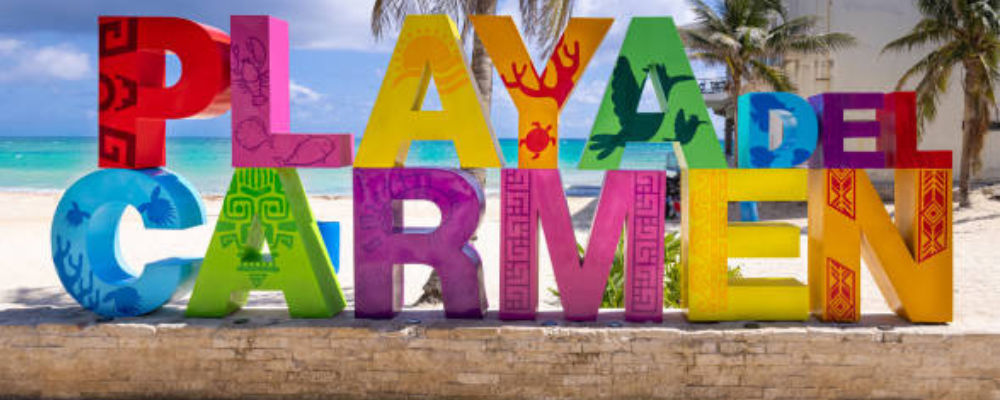 Playa del Carmen Signal Letters
