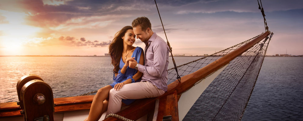 Columbus Romantic Dinner Cruise Cancun