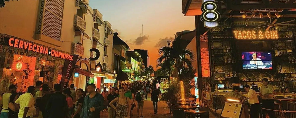 La Quinta Avenida Playa del Carmen