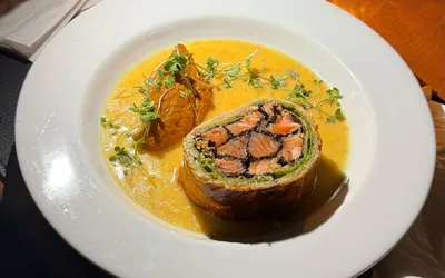 saza-cozinha-do-chef-willian-peters-inaugura-no-dia-17-abr-em-curitiba