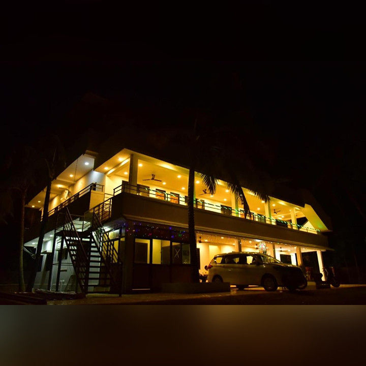 Vishwas Executive - AC Premium Rooms