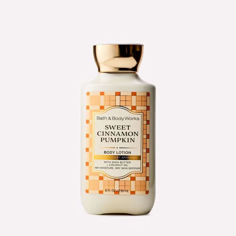 Sweet Cinnamon Pumpkin Body Lotion - Bath & Body Works - Euphoria Glam 