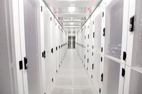 Datacenter services.jpg