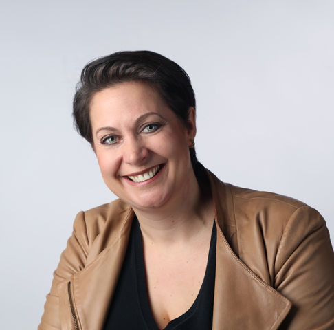 Elisabeth Hankeln as Managing Director 