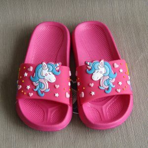 Chinelo-Menina-Unicórnio