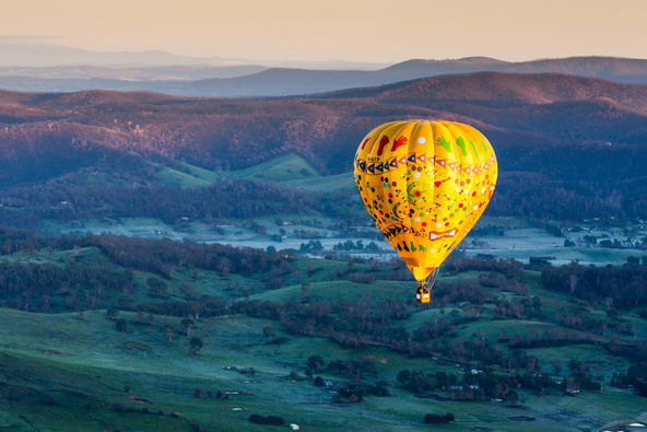 Hot Air Ballooning Over Yarra Valley