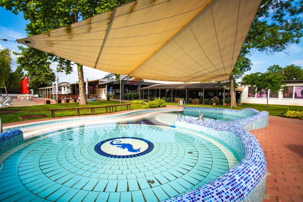 Barack Thermal Resort Tiszakécske