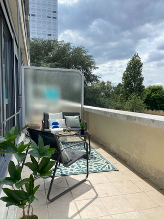 Home staging à Nantes - Aménagement d'un coin salon sur une terrasse