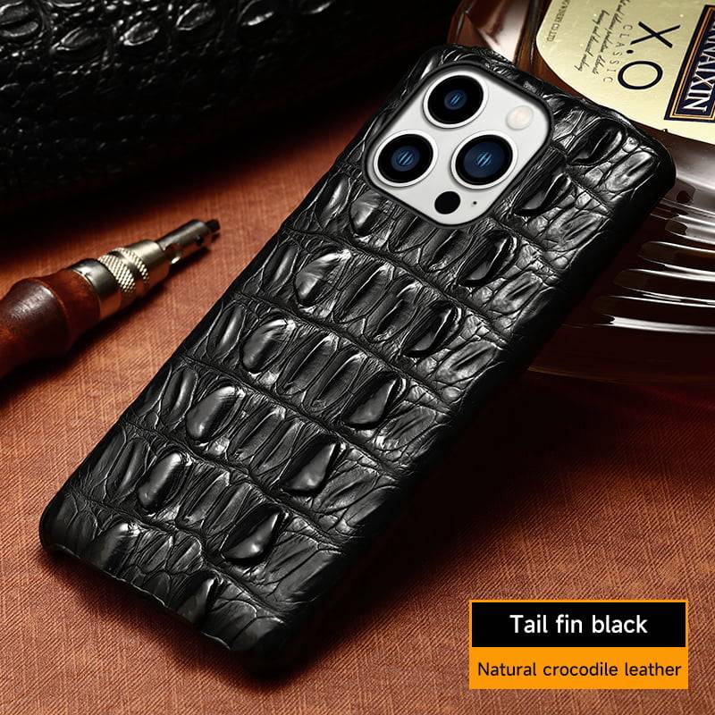 Classic Case for iPhone 15 Pro in Genuine Alligator