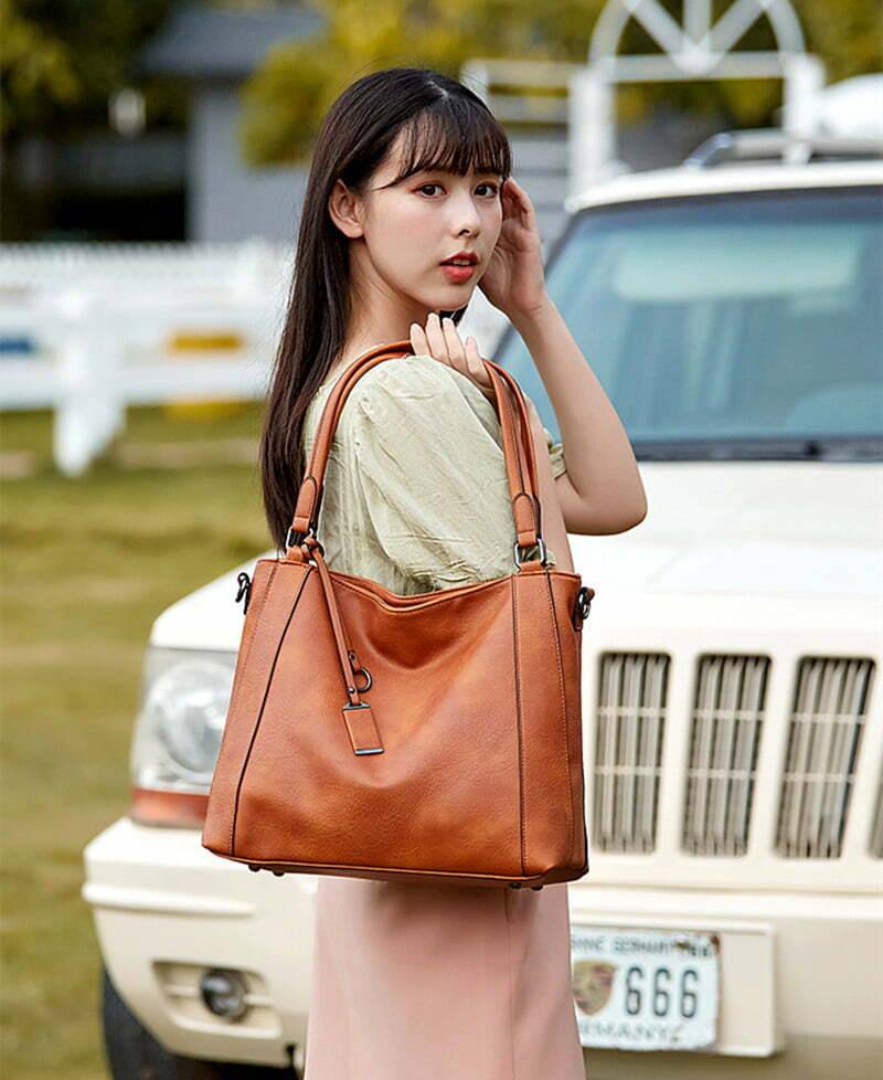 Women's Shoulder Bags