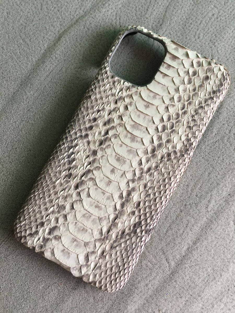 BLACK SNAKESKIN REAL LEATHER IPHONE 11 PHONE CASE – Kc & Co