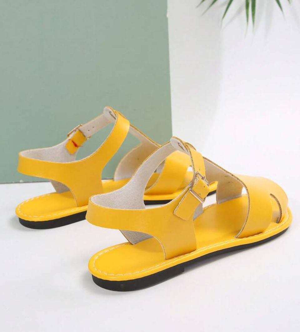 Flat Sandals Image