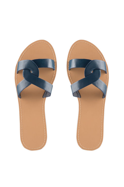 BLUE CROSS BODY SLIPPERS Image