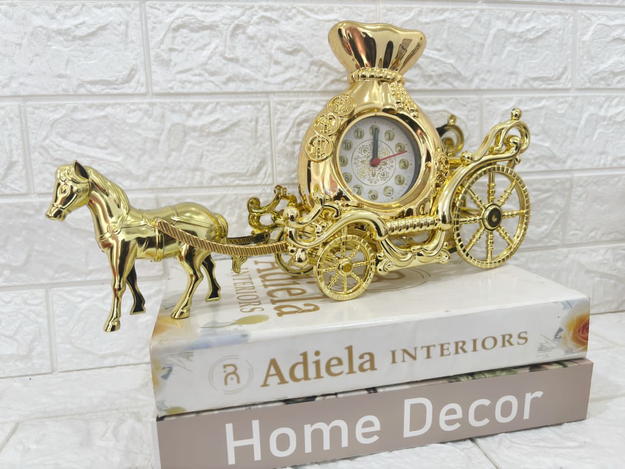 Horse Carriage Alarm Clock Image
