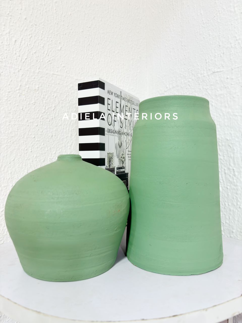 2 Pcs Ceramic Vase Image