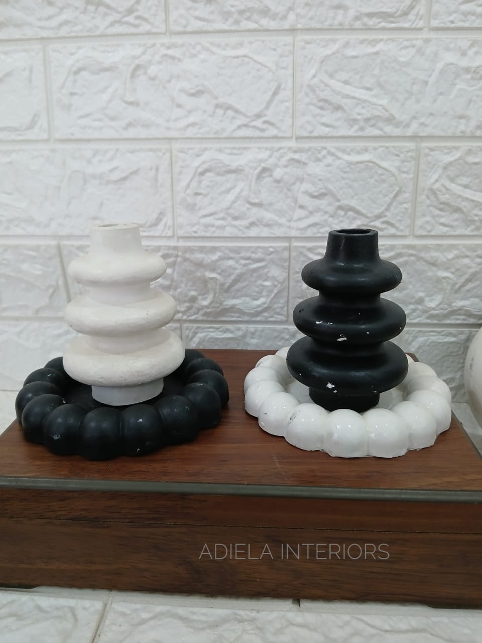 Decorative Vase & Saucer Set Image