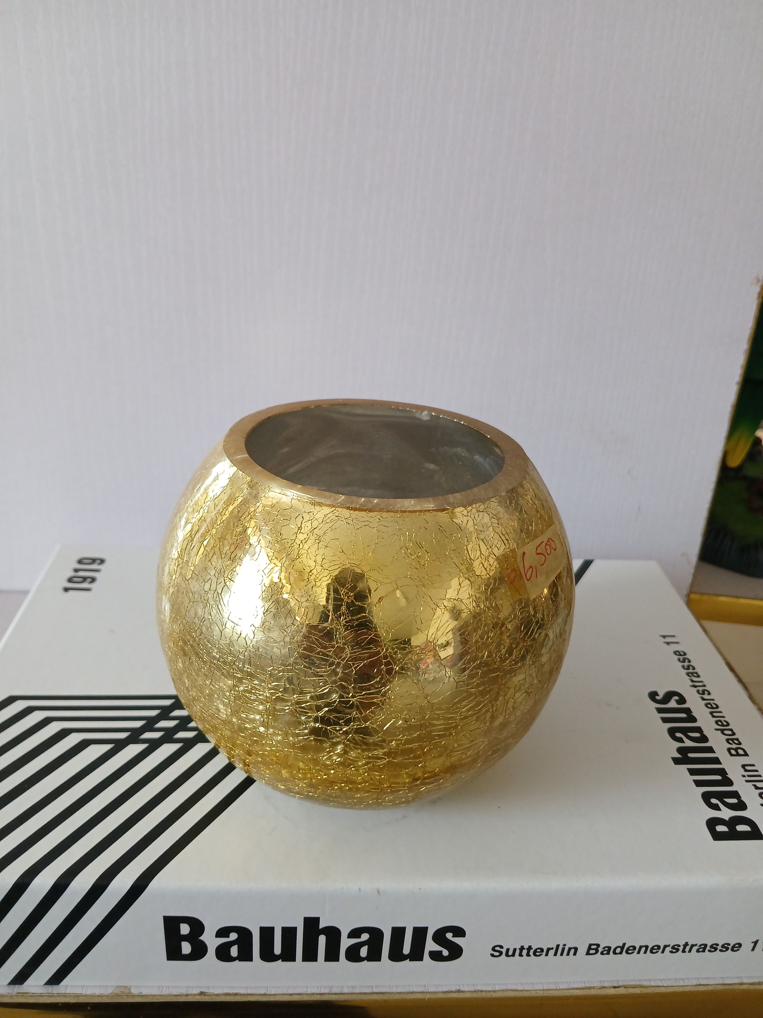 Crinkle Effect Glass Vase Image