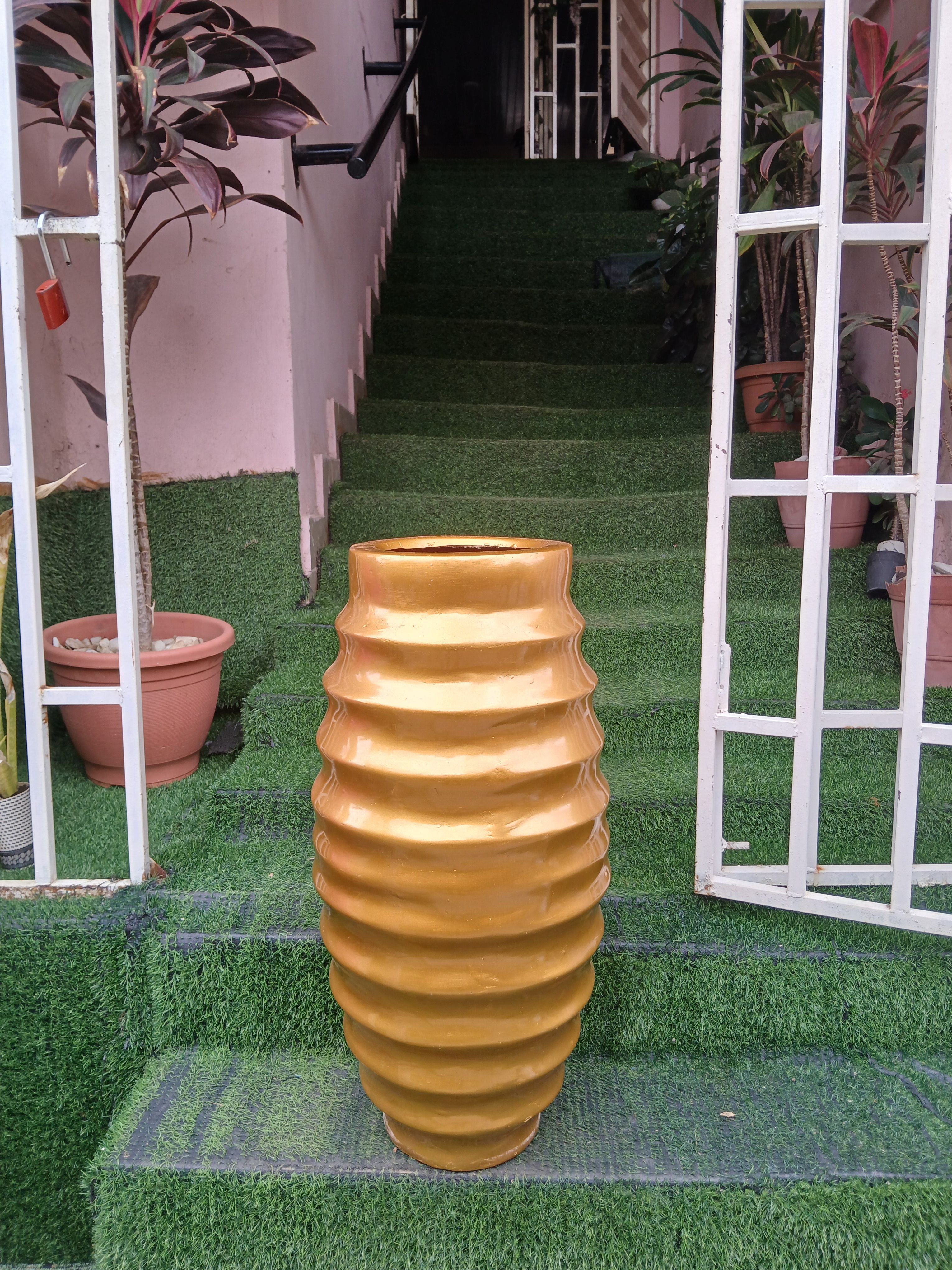 Honey Comb Fibre Planter Image
