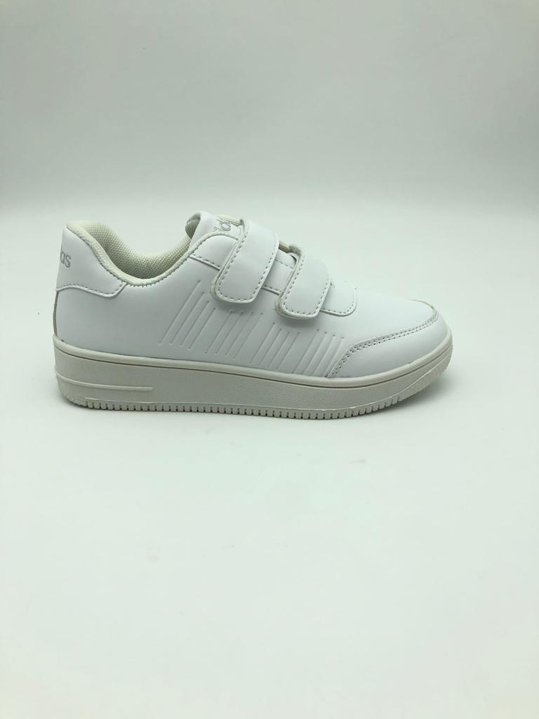 Azeus Giovanni Sports Sneakers Image
