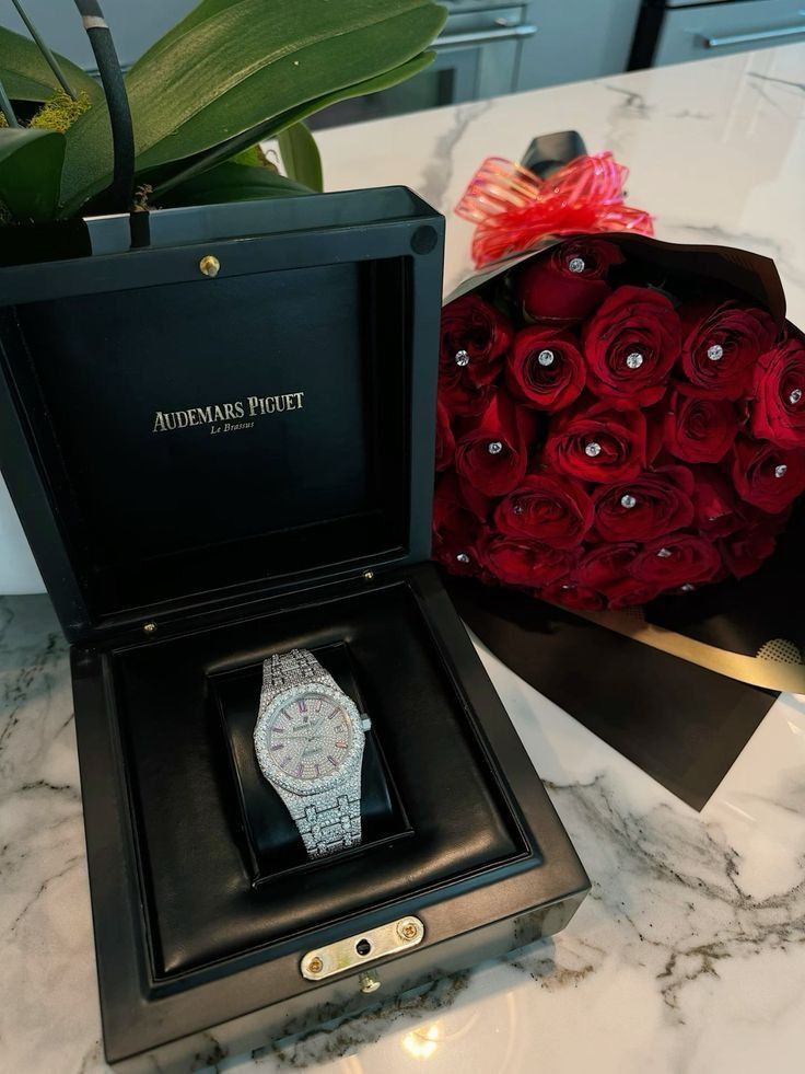 Piguet and glitter rose rental set Image