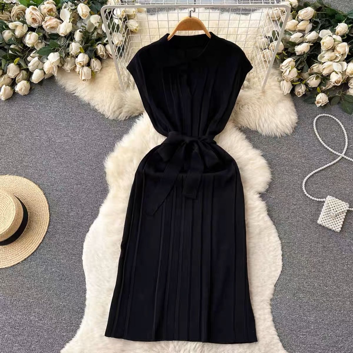 You need to leave him sweat gown KBC47 image