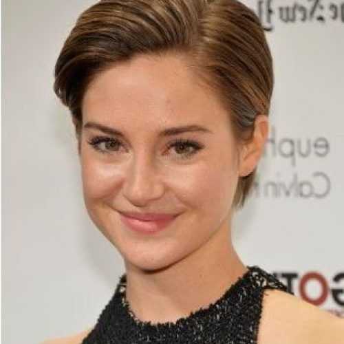 Actresses With Pixie Haircuts (Photo 11 of 20)