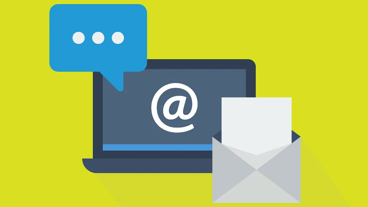 Notebook com imagem do @ do email