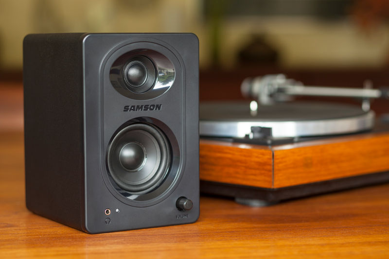 M30-Record-Player-1-SA1506