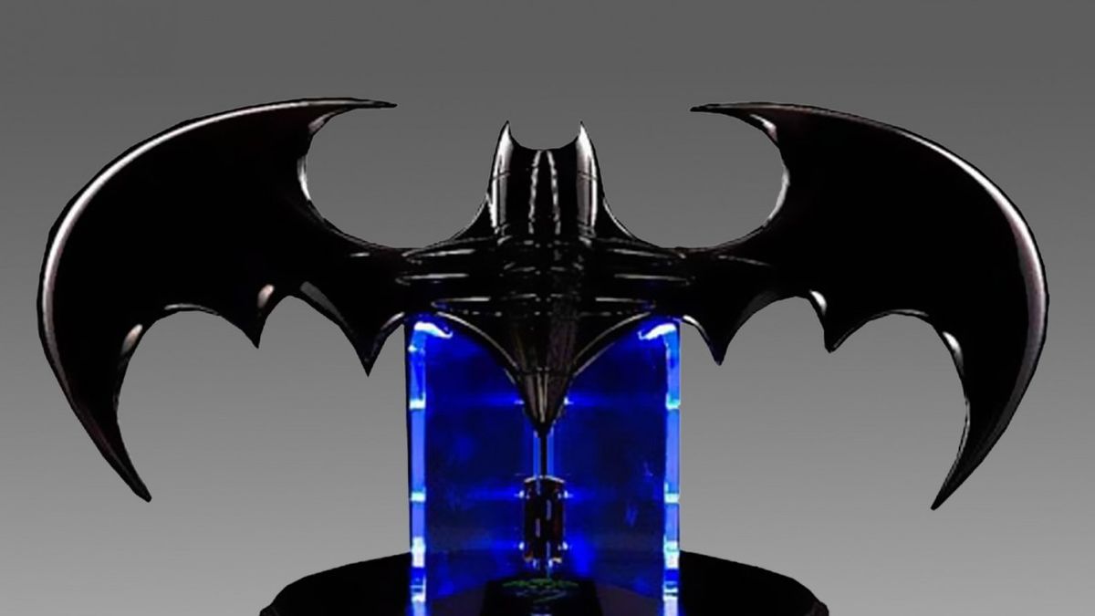 Batarang Prop Replica Pow The Hero In You 9881