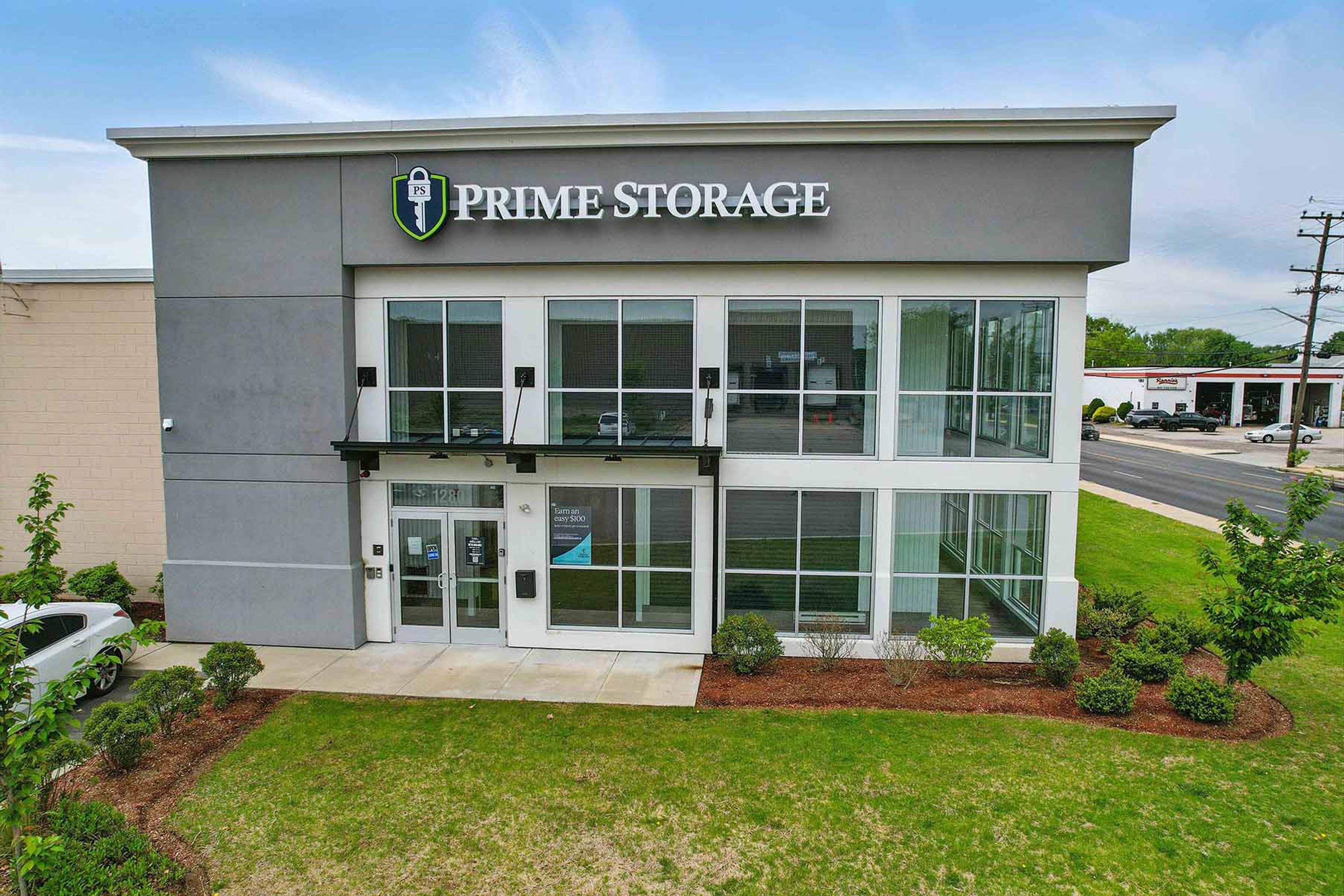 Prime Storage - Jefferson Blvd. Warwick photo 9