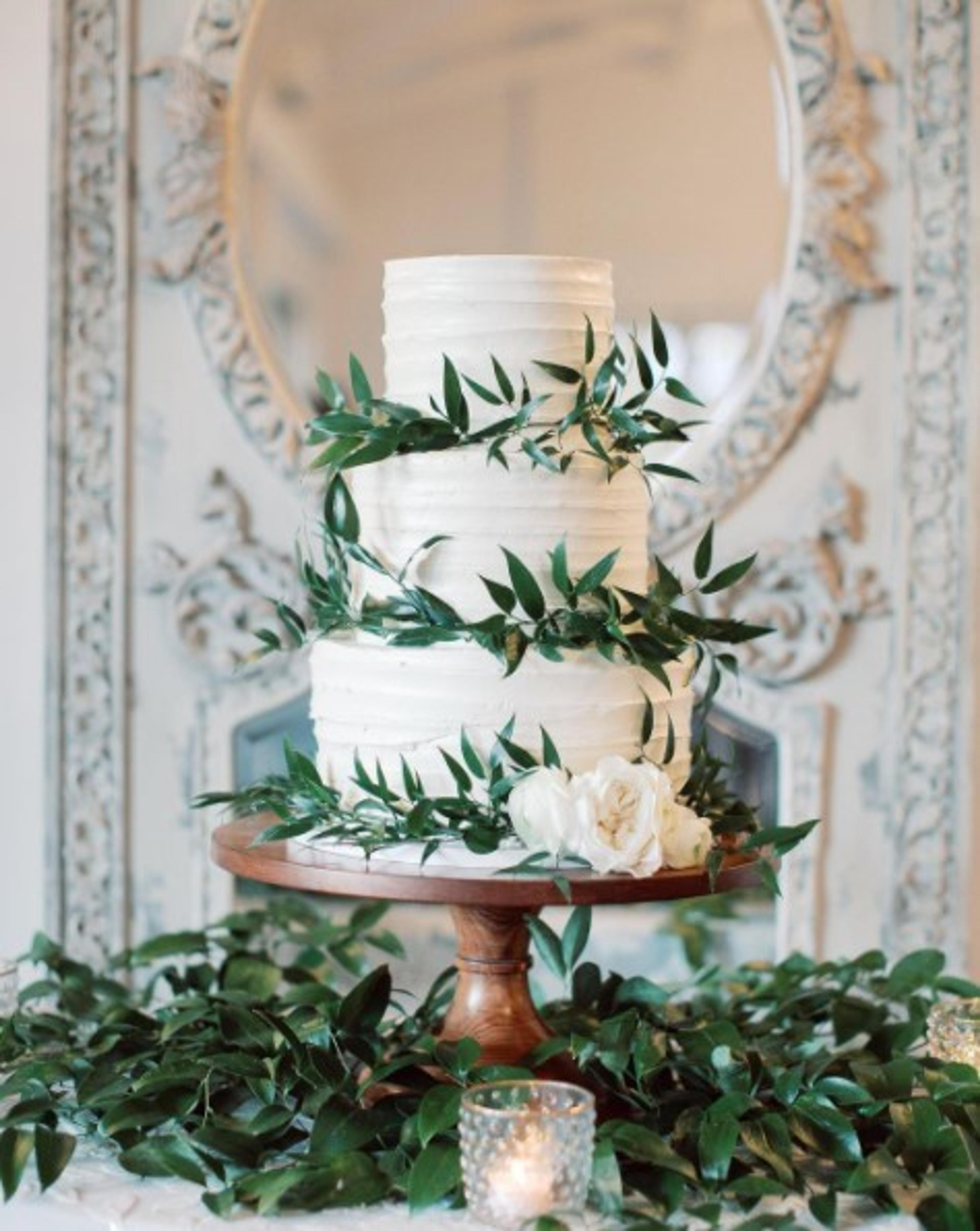 Elegant wedding cake with floral decor