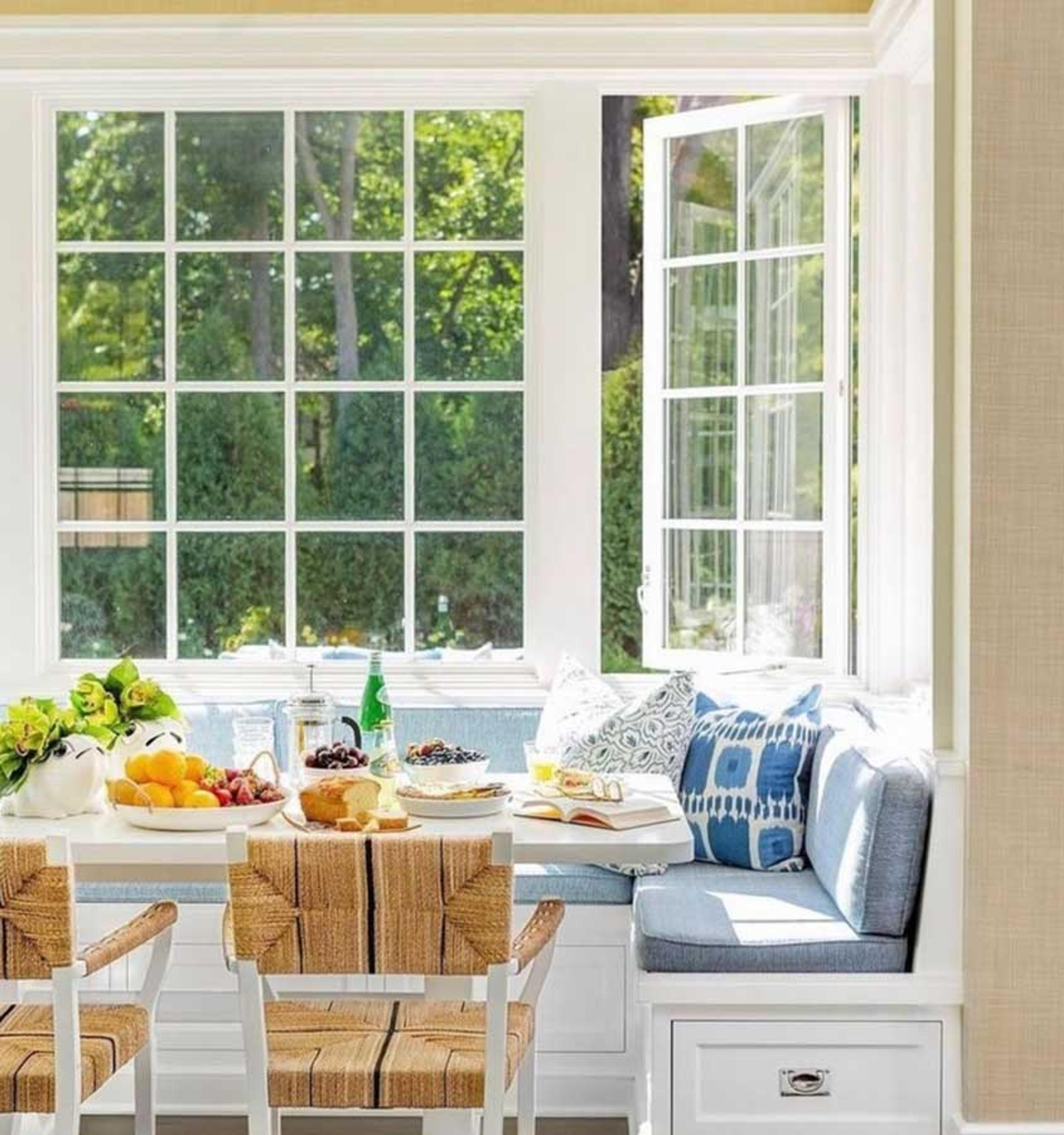 How to Give Your Breakfast Nook a Makeover