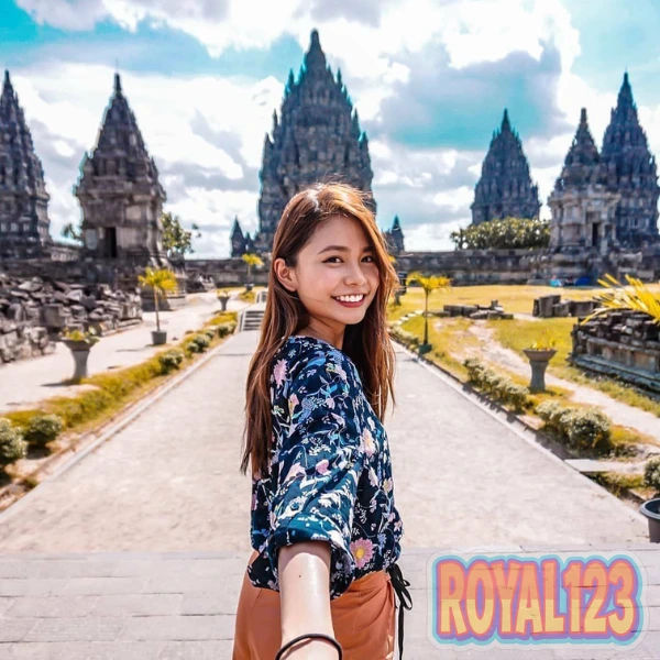 ROYAL123