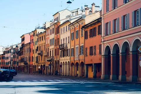 Bologna è Sicura? Una Guida di Sicurezza per Turisti