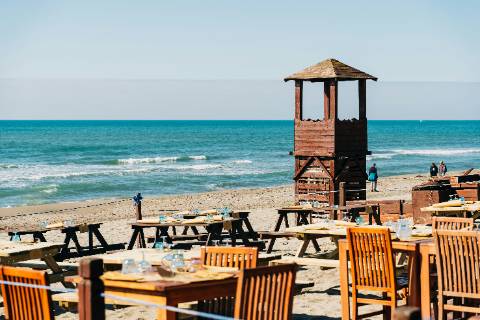 Le 15 Migliori Spiagge di Roma per Avventure al Sole