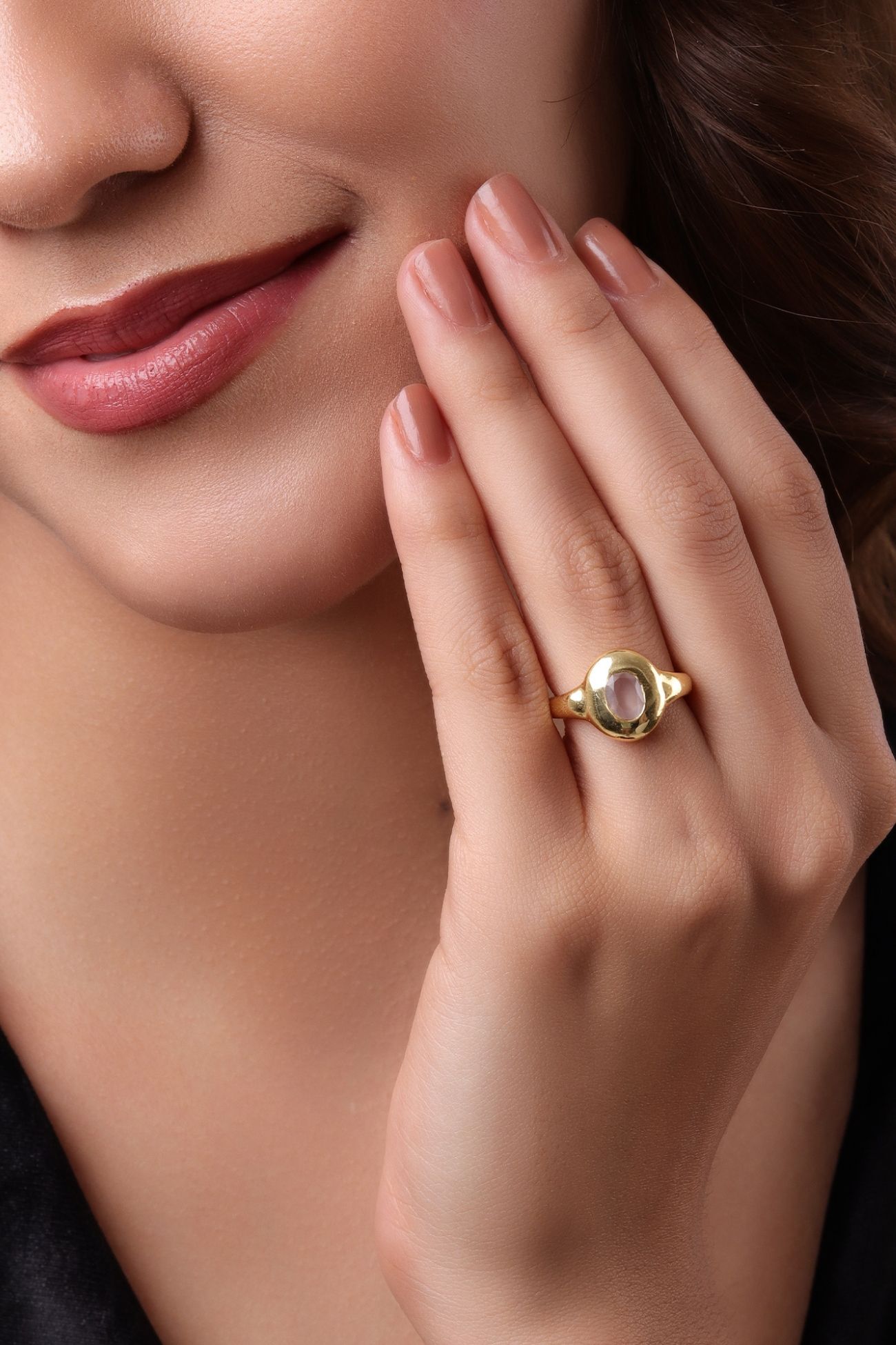 350RVI-Radiant-Luxe-Oval-Ring-C1-V2