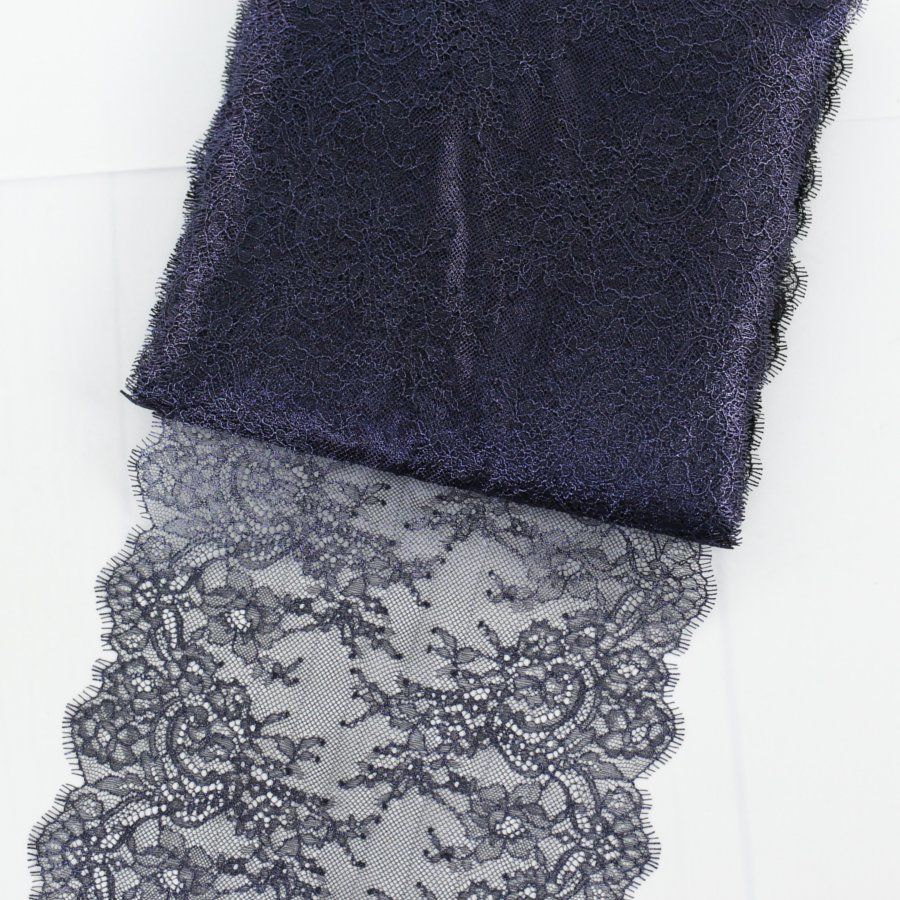 Selected Thumbnail Image