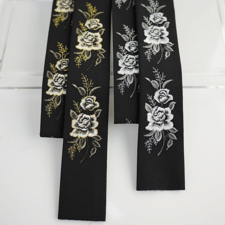 Selected Thumbnail Image