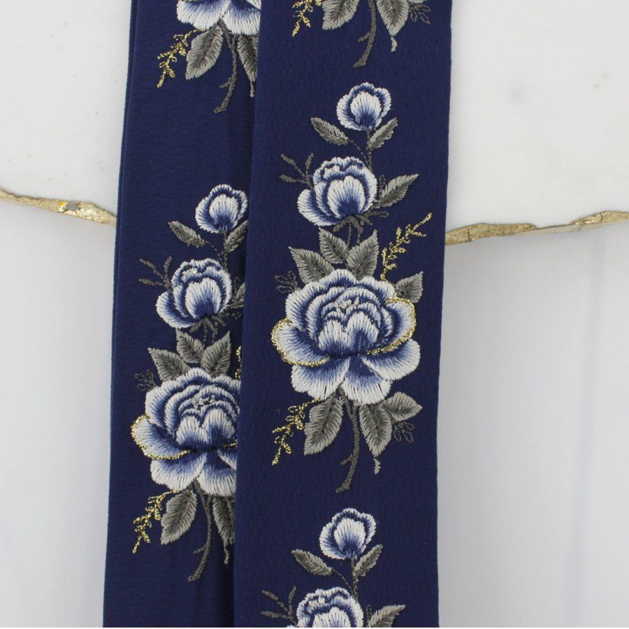 Selected Thumbnail Image