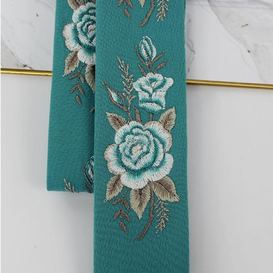 Selected Thumbnail Image