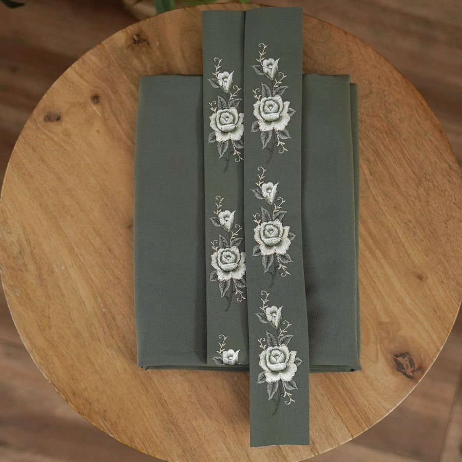 Selected Thumbnail Image