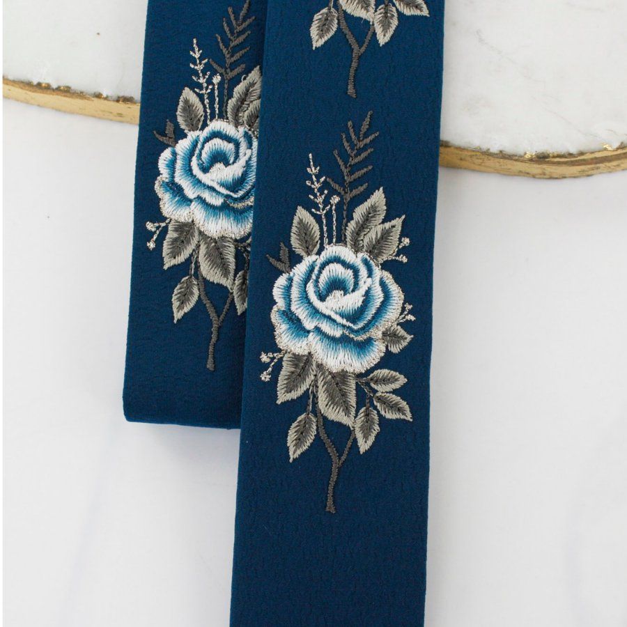 Selected Thumbnail Image