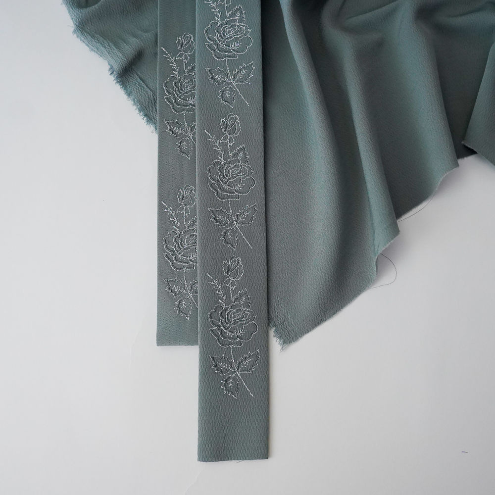 Selected Thumbnail Image