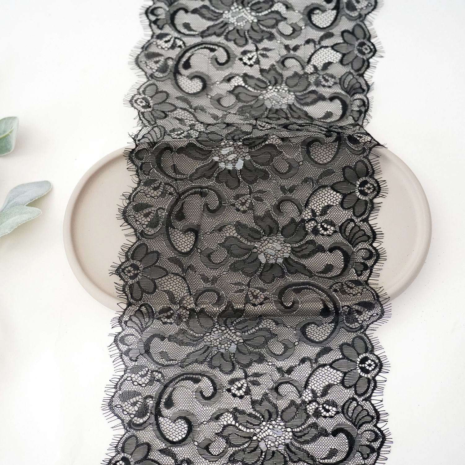 Selected Thumbnail Image
