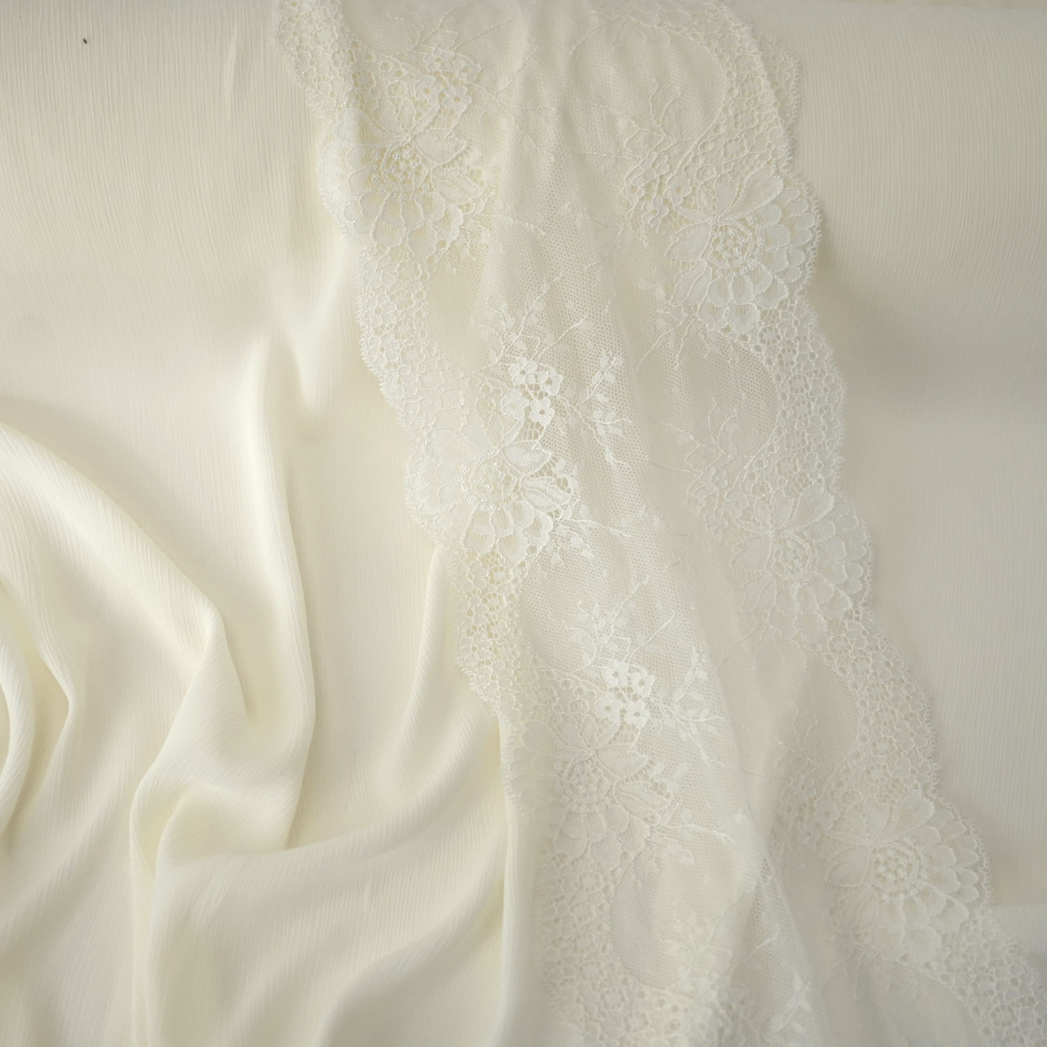 Selected Thumbnail Image