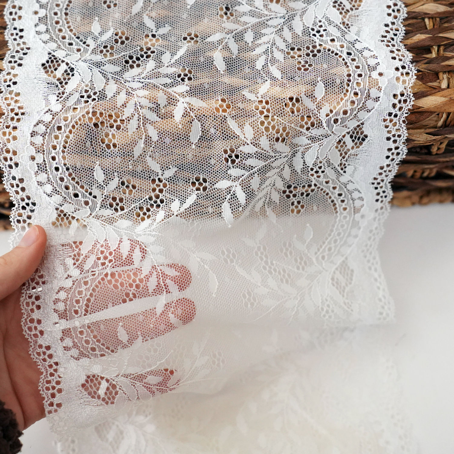 Selected Thumbnail Image