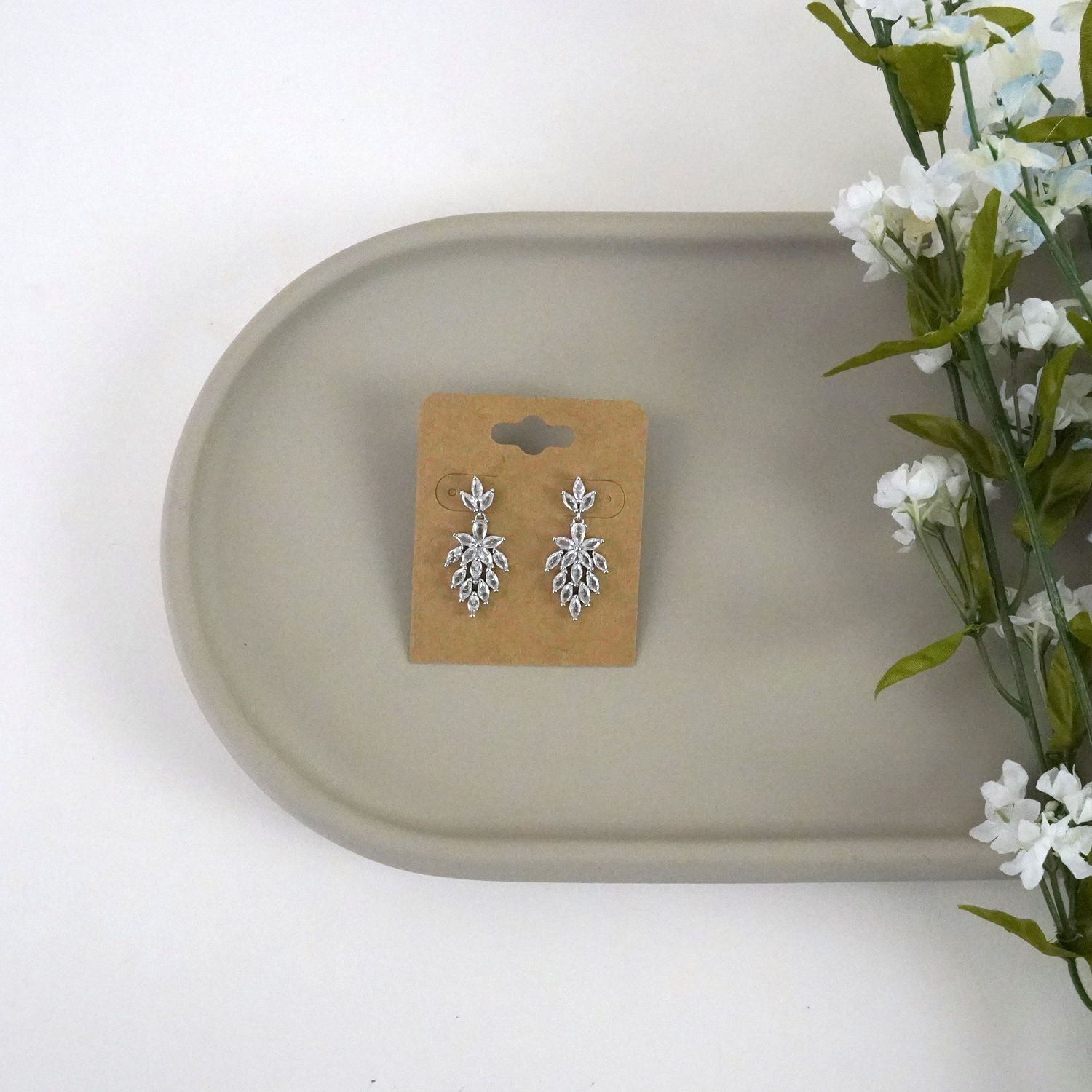 Selected Thumbnail Image