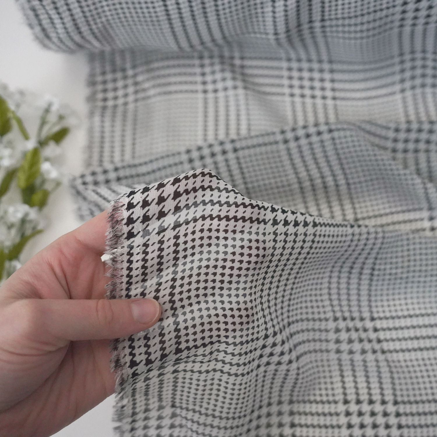 Selected Thumbnail Image